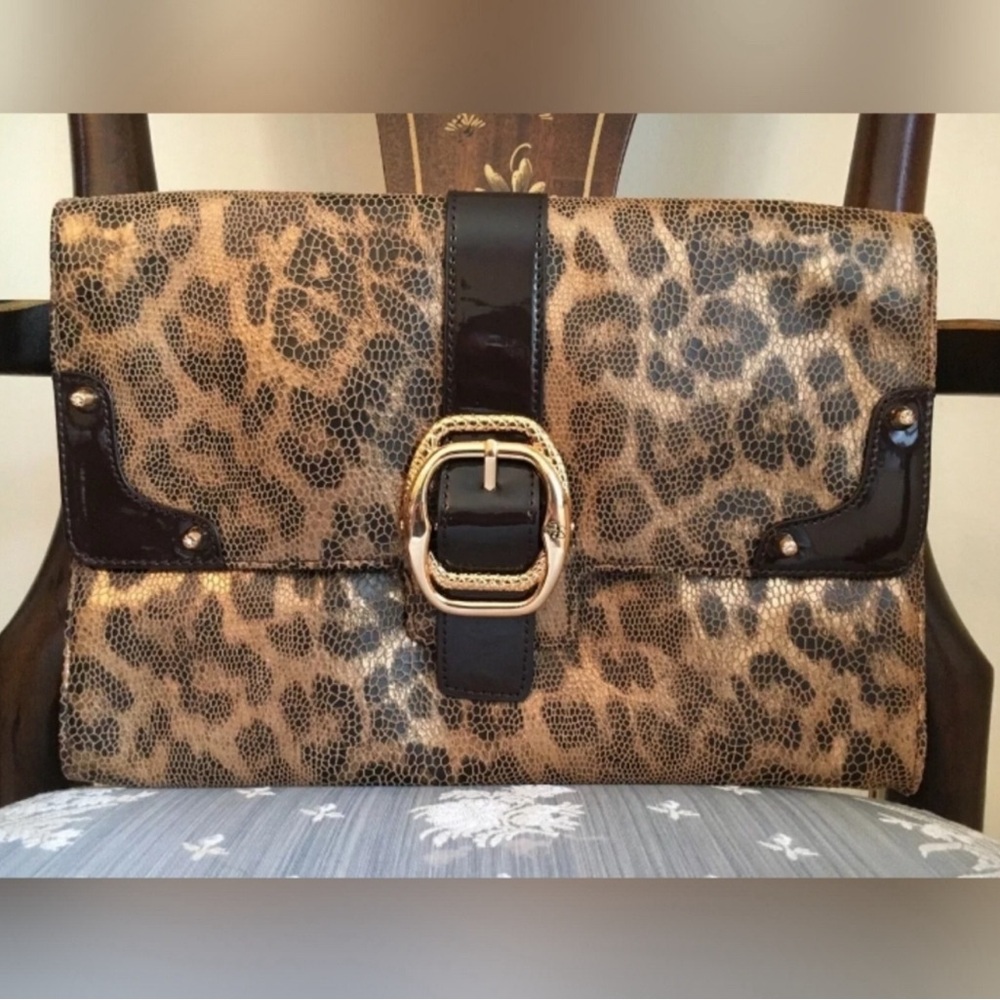 Jessica Simpson Brown and Black Leopard Print Clutch NWOT
